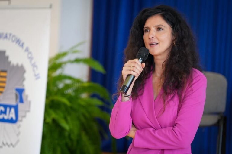 Konferencja „Wyloguj stres” w Lubaniu: Zdrowie psychiczne kluczowe dla młodych - Edukacja