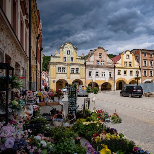 Lądek-Zdrój odzyskuje blask: Postępy w odbudowie po powodzi - Paragraf