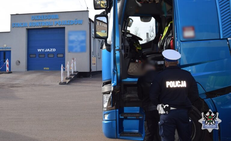 Policjanci w Wałbrzychu kontrolują przewóz towarów wrażliwych - Paragraf