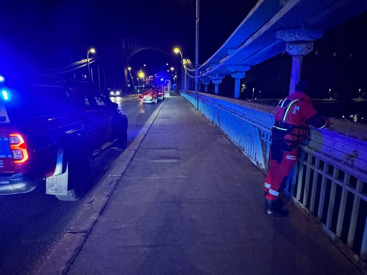 Służby szukały dwóch mężczyzn na Moście Grunwaldzkim - Paragraf