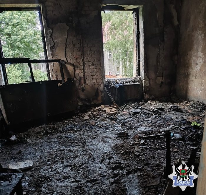 Policja i straż uratowały 4 osoby z budynku w Wałbrzychu - Paragraf