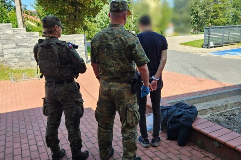 SG zatrzymała 11 cudzoziemców na granicy z Litwą - Paragraf