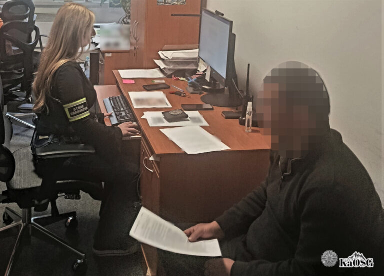 SG zatrzymała dwóch cudzoziemców w centrum Krakowa - Paragraf