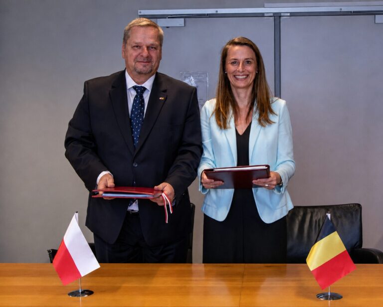 Polska i Belgia podpisały umowę o ochronie informacji - Paragraf