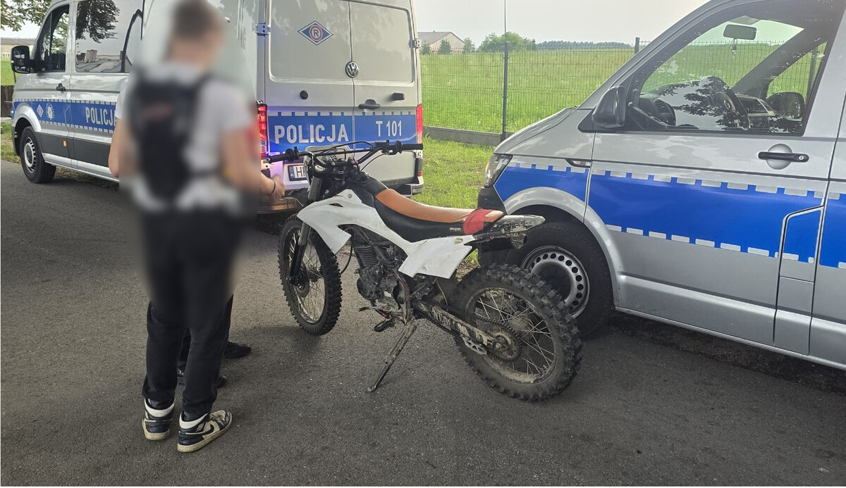 15-latek uciekał przed policją na crossie - Paragraf