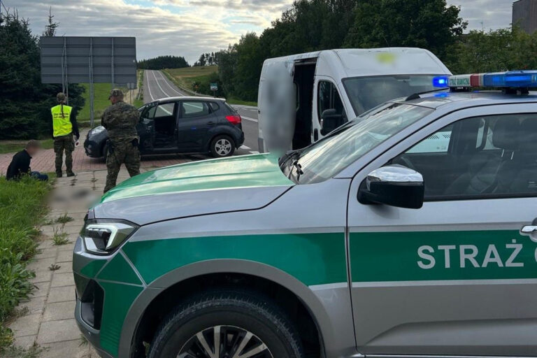 SG zatrzymała 16 migrantów i 2 organizatorów - Paragraf