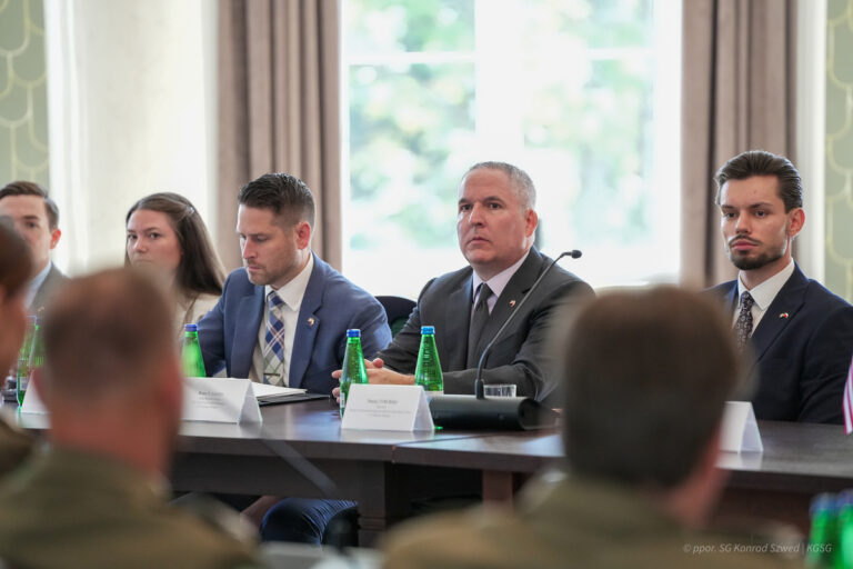 USA pomogą Straży Granicznej chronić polskie granice - Paragraf