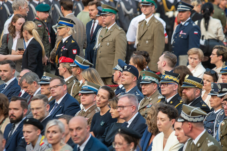 Straż Graniczna uczciła 82. rocznicę Powstania Warszawskiego - Paragraf