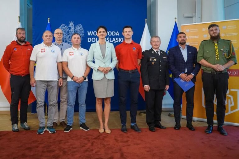Ratownicy na Dolnym Śląsku otrzymają blisko 3 mln zł - Paragraf