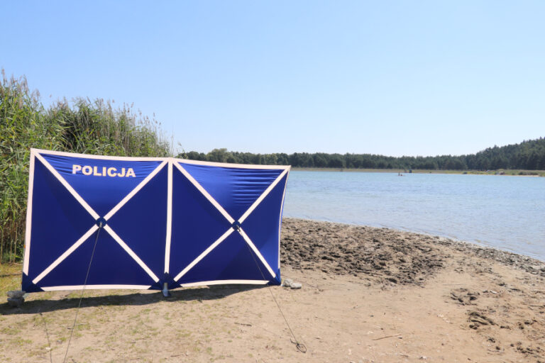 37-latek utonął po zakładzie w Kostkowicach - Paragraf
