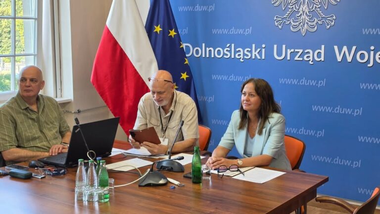 IMGW ostrzega: Nadchodzą gwałtowne burze na Dolnym Śląsku - Paragraf
