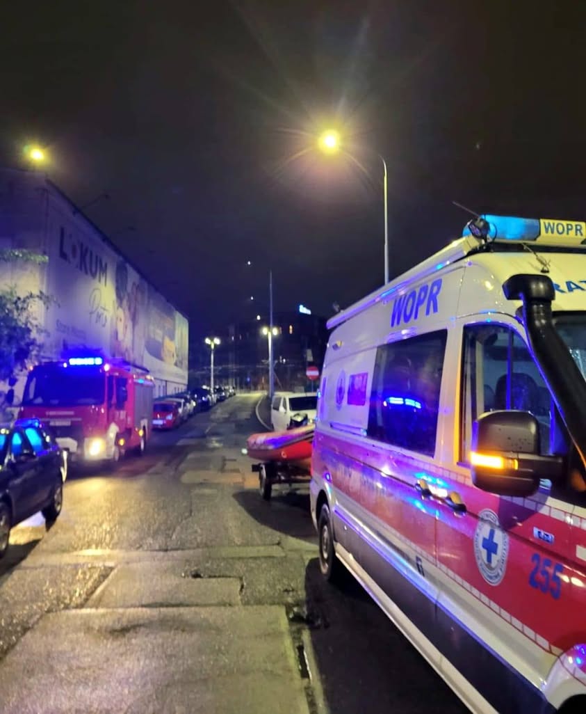 Służby walczyły z dużym skażeniem Odry we Wrocławiu - Paragraf