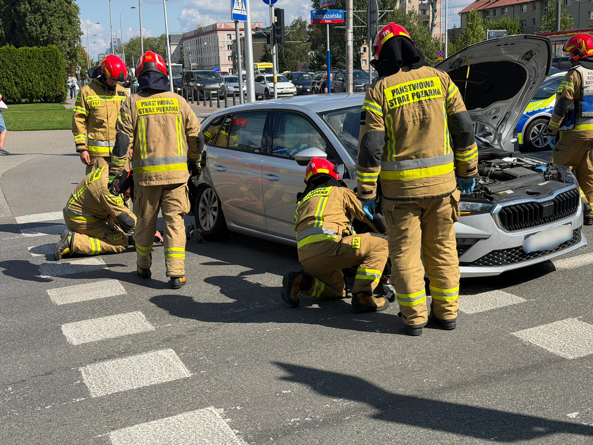 Strażnicy Graniczni pomogli rannym i zatrzymali kierowczynię - Paragraf