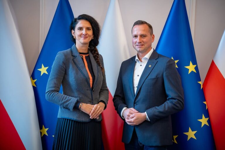 Złotoryja zyska miliony na drogi, żłobek i bezpieczeństwo - Paragraf