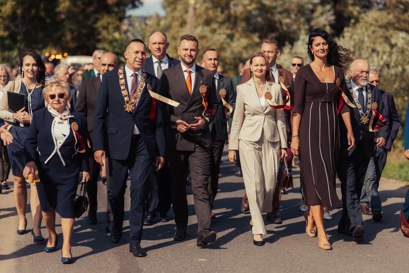 Czadrów zdobył Dożynki Wojewódzkie w Bystrzycy - Paragraf