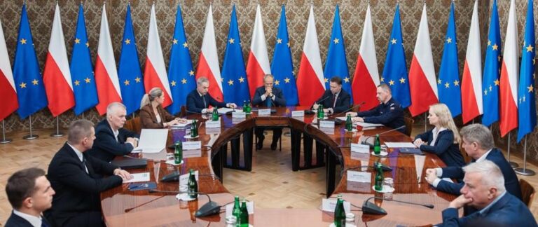 Służby zatrzymały 135 osób w związku z bezpieczeństwem szkół - Edukacja