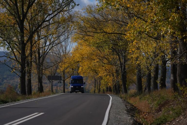 Odbudowano drogę Ożary – Kamieniec za 9,7 mln zł - Paragraf