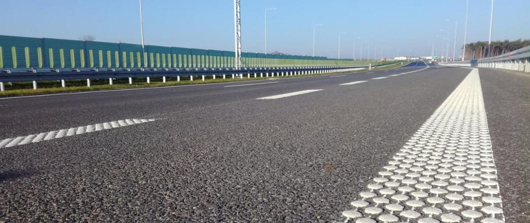 Awaria dylatacji na A8. Zamknięto pasy ruchu - Paragraf