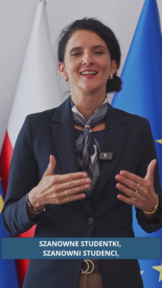 Wojewoda Dolnośląska przekazała życzenia studentom - Paragraf